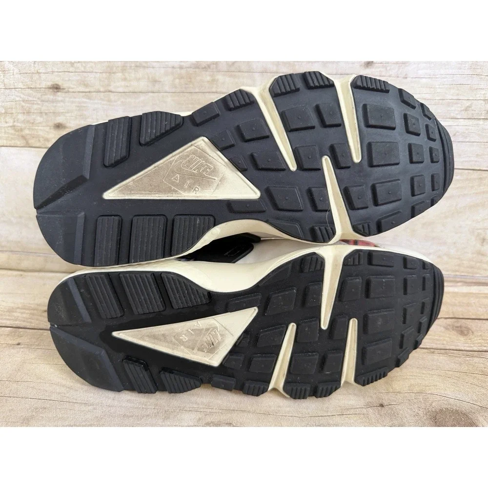 Reebok see photos
